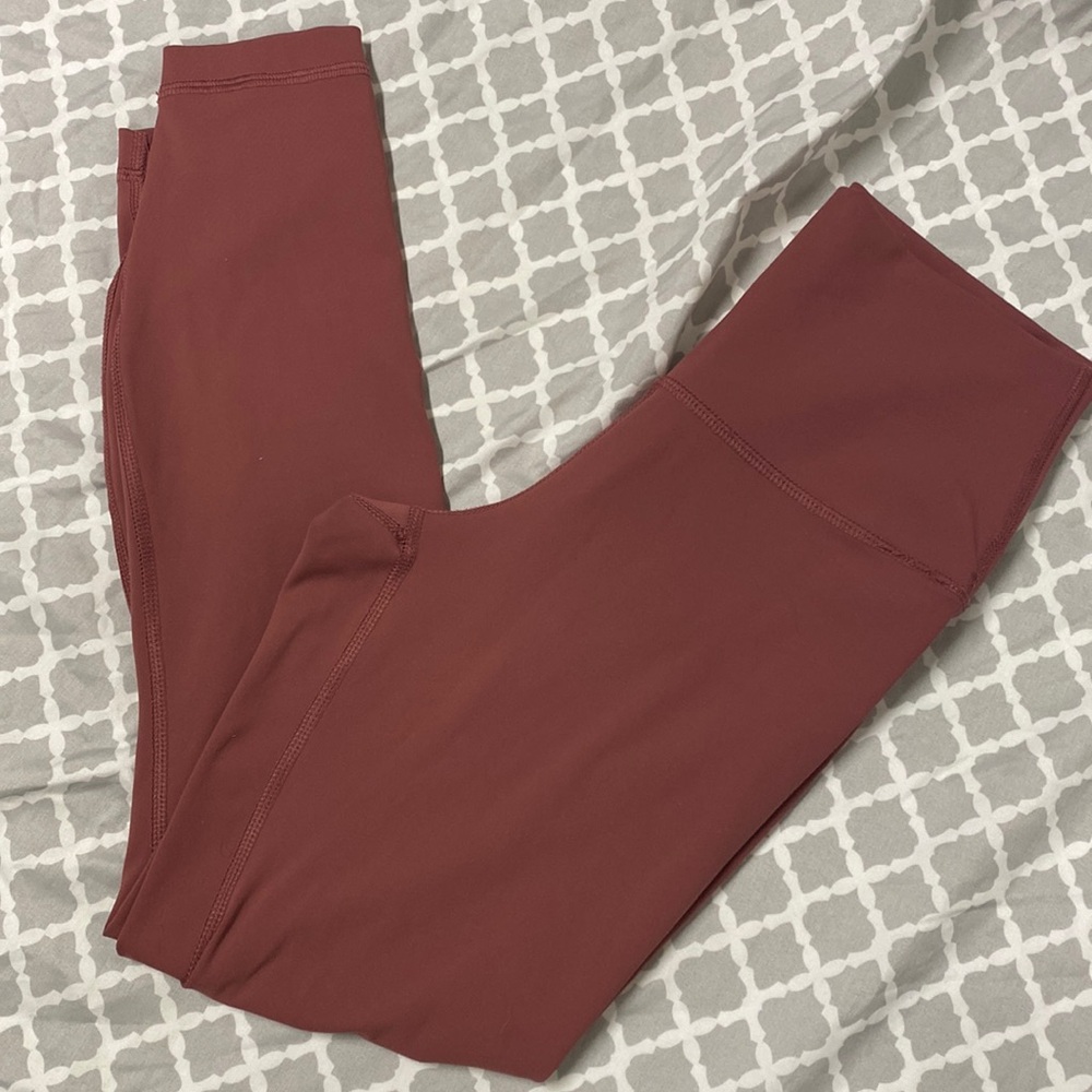 90° by reflex
Women size small 
Gym apparel 
Athletic leggings